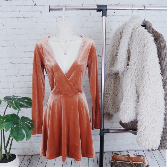 Urban Outfitters Dresses & Skirts - Coral Orange Velvet Long Sleeve Dress